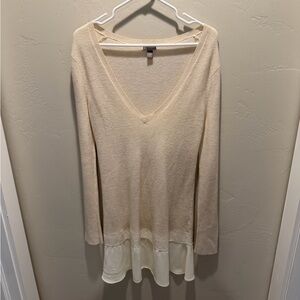 Chelsea28 Cream V-Neck Tunic Sweater